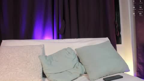 Snapshot of colstorw_ chatting on December 2, 10:20 am colstorw_ online show from December 2, 10:20 am