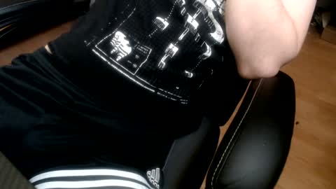 Snapshot of commanderchip chatting on January 25, 7:06 am commanderchip online show from January 25, 7:06 am