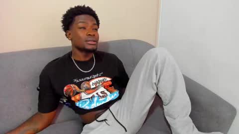 Snapshot of compton_01 chatting on October 9, 1:31 pm COMPTON online show from October 9, 1:31 pm