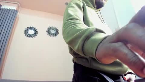 Snapshot of compton_01 chatting on October 10, 1:32 pm COMPTON online show from October 10, 1:32 pm