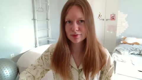 Snapshot of connie_daw chatting on October 27, 7:45 am Connie Daw online show from October 27, 7:45 am