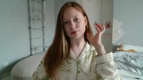 Snapshot of connie_daw chatting on November 1, 7:32 am Connie Daw online show from November 1, 7:32 am