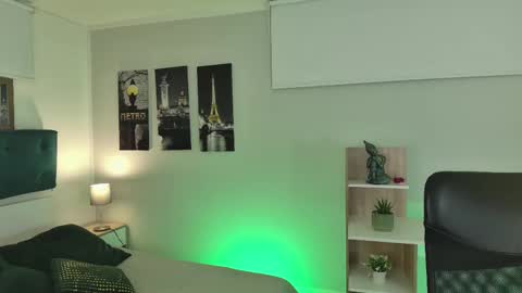 Connie online show from March 10, 8:12 pm