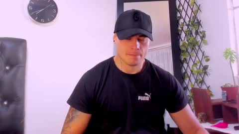 Snapshot of connorsmith_26 chatting on January 20, 12:39 pm Connor Smith online show from January 20, 12:39 pm