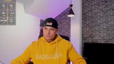 Snapshot of connorsmith_26 chatting on September 19, 2:02 am Connor Smith online show from September 19, 2:02 am