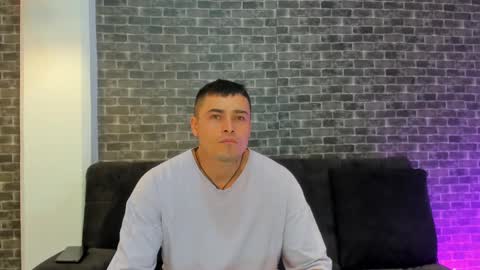 Snapshot of connorsmith_26 chatting on September 26, 11:25 am Connor Smith online show from September 26, 11:25 am