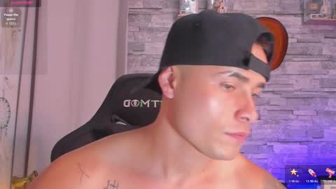 Snapshot of connorsmith_26 chatting on December 2, 11:59 am Connor Smith online show from December 2, 11:59 am