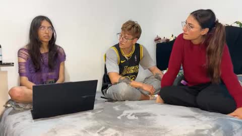 Snapshot of conor_taylor_ chatting on September 24, 9:07 pm conor_taylor_ online show from September 24, 9:07 pm