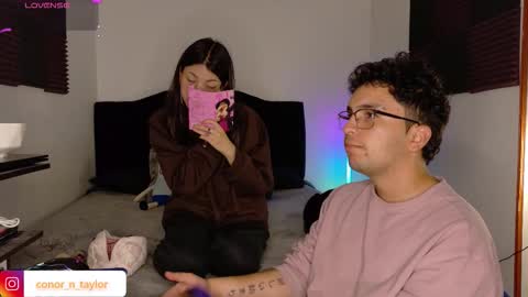 conor_taylor_ online show from February 24, 2:26 pm