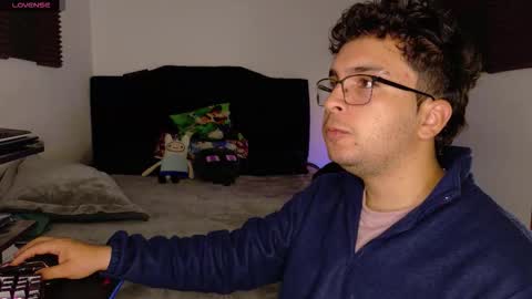 conor_taylor_ online show from February 25, 1:21 pm