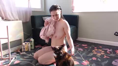 ANR Mommy online show from February 13, 6:37 pm