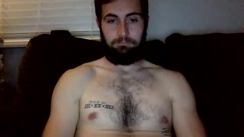 Snapshot of constructionmike1 chatting on December 17, 5:51 am constructionmike1 online show from December 17, 5:51 am