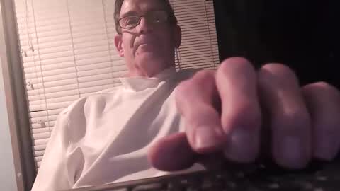 Snapshot of convictdbeavrbandit chatting on November 2, 11:12 am Jackson online show from November 2, 11:12 am