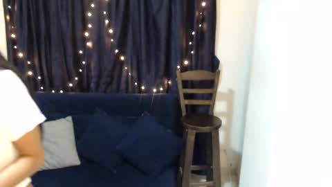 Snapshot of cony35 chatting on February 12, 4:18 am Sofi online show from February 12, 4:18 am