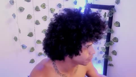 Aaron  online show from October 17, 1:35 pm