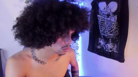 Aaron  online show from March 5, 2:02 pm