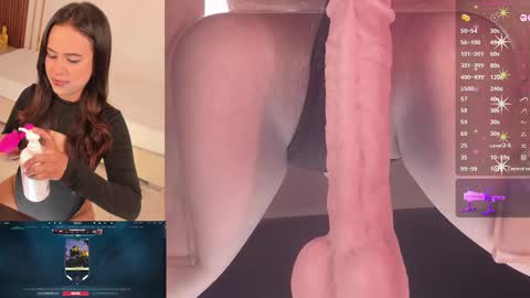 Snapshot of cookiesandboots chatting on October 16, 4:57 am Telary online show from October 16, 4:57 am