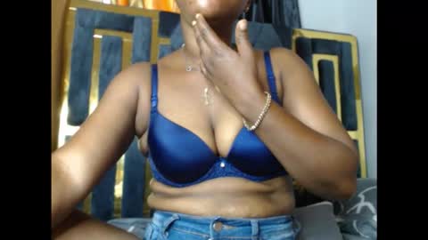 cookiexjuice online show from October 18, 12:39 pm