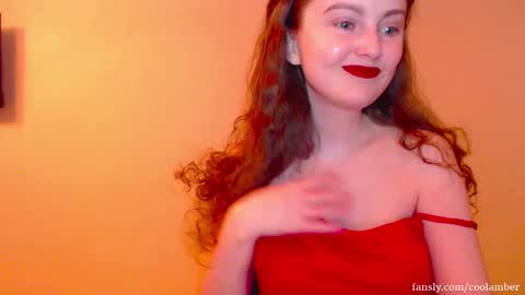 Snapshot of coolamber chatting on December 9, 5:51 am Amber online show from December 9, 5:51 am