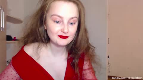 Snapshot of coolamber chatting on February 12, 11:18 am Amber online show from February 12, 11:18 am