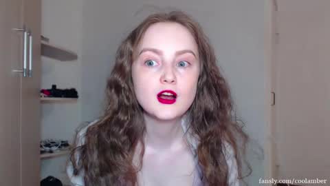 Snapshot of coolamber chatting on March 5, 1:52 am Amber online show from March 5, 1:52 am