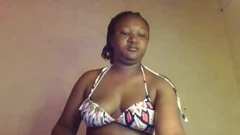 coolgirl001 online show from January 12, 12:43 pm