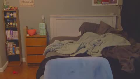 coracav online show from December 23, 12:08 am