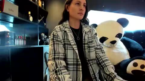Snapshot of coral_gibson chatting on February 14, 12:14 pm Coral online show from February 14, 12:14 pm