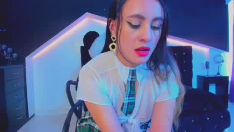 Snapshot of coral_gibson chatting on March 10, 3:20 pm Coral online show from March 10, 3:20 pm