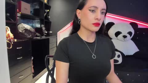 Snapshot of coral_gibson chatting on September 23, 1:03 pm Coral online show from September 23, 1:03 pm