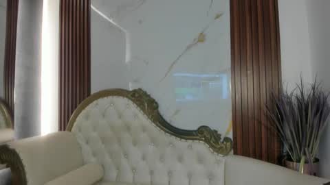 Snapshot of coraliebronson chatting on September 10, 8:09 pm Coralie Bronson online show from September 10, 8:09 pm