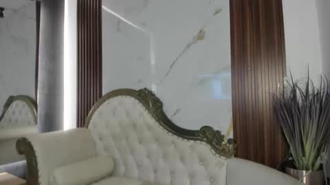 Snapshot of coraliebronson chatting on September 21, 12:29 pm Coralie Bronson online show from September 21, 12:29 pm