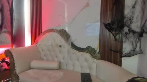 Snapshot of coraliebronson chatting on October 30, 9:26 pm Coralie Bronson online show from October 30, 9:26 pm