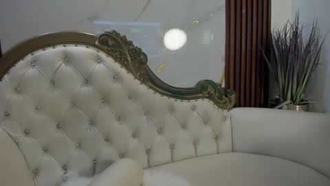 Snapshot of coraliebronson chatting on November 23, 12:49 pm Coralie Bronson online show from November 23, 12:49 pm