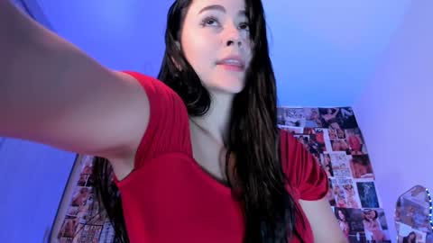 Coralinekam1 online show from January 28, 7:00 pm