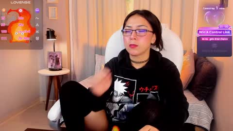 Snapshot of coralinericce_ chatting on December 5, 9:39 am Coral Stefani online show from December 5, 9:39 am