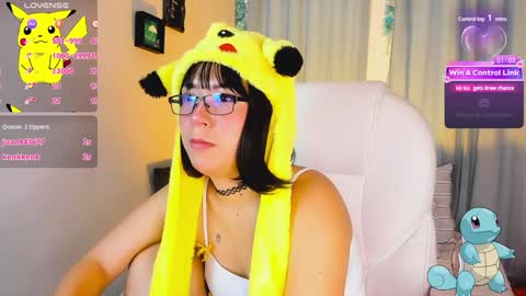 Snapshot of coralinericce_ chatting on December 30, 8:10 am Coral Stefani online show from December 30, 8:10 am