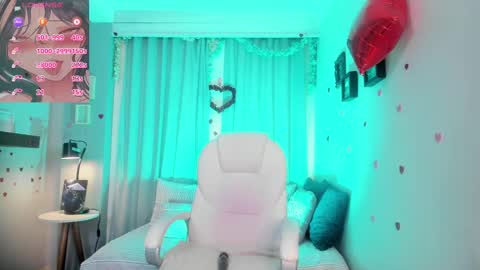 Snapshot of coralinericce_ chatting on March 9, 5:44 am Coral Stefani online show from March 9, 5:44 am