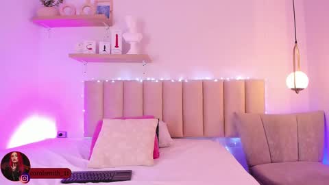 Snapshot of coralsmith11 chatting on February 28, 5:48 pm Coral Smith online show from February 28, 5:48 pm