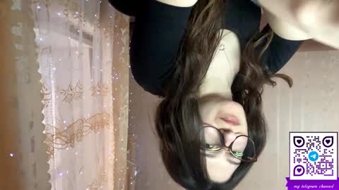 Elisheva online show from March 26, 1:28 pm