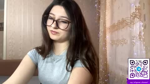 Elisheva online show from April 15, 12:01 pm