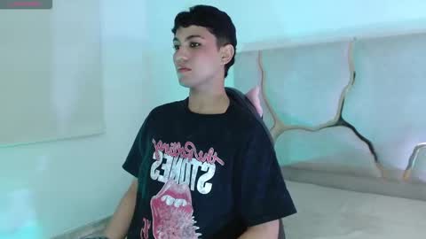 Snapshot of cori_tay chatting on November 27, 3:30 am Carlos online show from November 27, 3:30 am