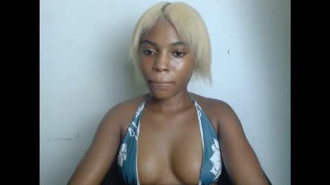 Snapshot of cornxcunt chatting on November 20, 8:30 pm cornxcunt online show from November 20, 8:30 pm