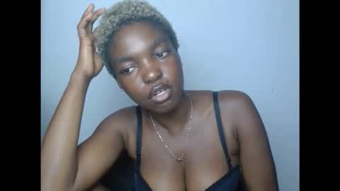 Snapshot of cornxcuntx chatting on November 1, 7:27 pm cornxcuntx online show from November 1, 7:27 pm