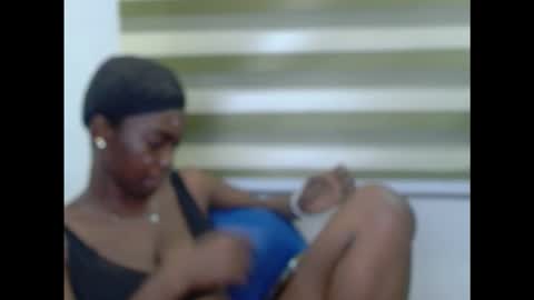 Snapshot of cornxcuntx chatting on November 20, 12:11 am cornxcuntx online show from November 20, 12:11 am