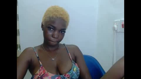 Snapshot of cornxcuntx chatting on November 29, 11:41 pm cornxcuntx online show from November 29, 11:41 pm