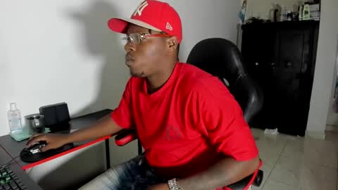 Snapshot of corvis_xnc0012 chatting on March 2, 7:54 am Corvis Xnc0012 online show from March 2, 7:54 am