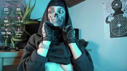 Snapshot of cos_operator chatting on September 24, 5:27 pm cos_operator online show from September 24, 5:27 pm