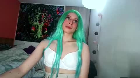 cosmic_crystal online show from February 18, 11:08 pm