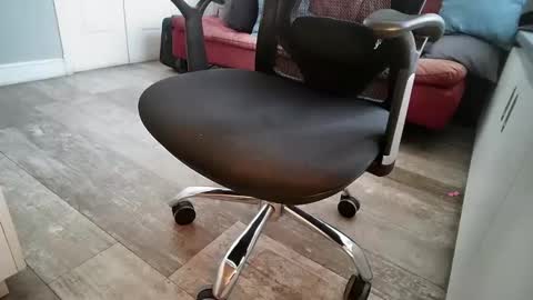 Snapshot of cotosmith chatting on December 16, 1:54 pm Cotosmith online show from December 16, 1:54 pm